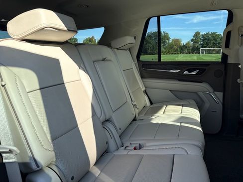 Used 2022 GMC Yukon Denali image 18