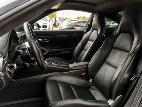 Certified 2014 Porsche 911 Turbo S image 5