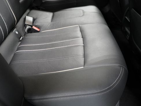Used 2023 BMW M550i xDrive w/ Executive Package AWD/4WD image 26