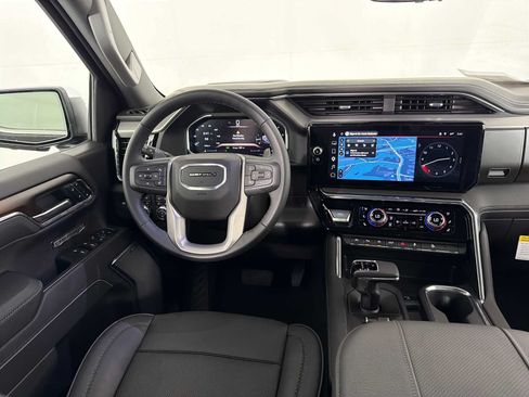 New 2026 GMC Sierra 1500 Denali w/ Denali Reserve Package AWD/4WD image 10