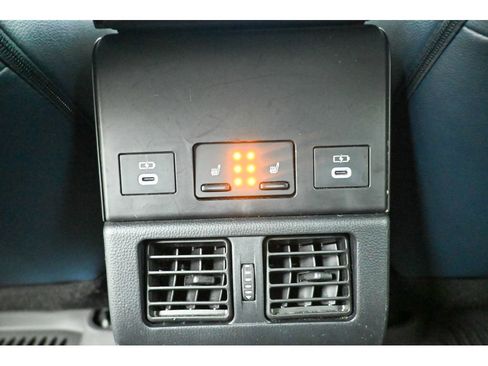 Used 2023 Subaru Solterra AWD image 27