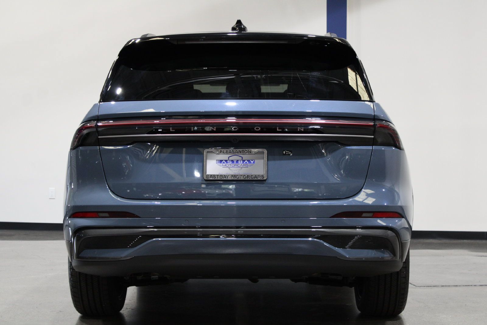 Used 2026 Lincoln Nautilus Reserve AWD/4WD image 9