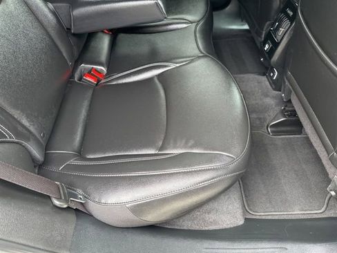 Used 2025 Jeep Compass Limited AWD/4WD image 15