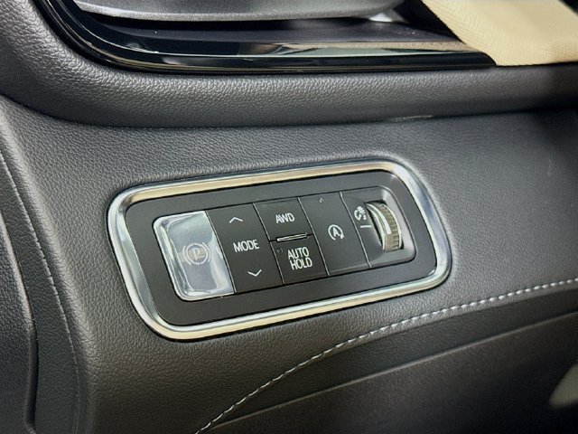 Used 2026 Buick Enclave Preferred AWD/4WD image 13