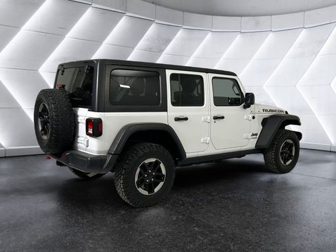Used 2018 Jeep Wrangler Unlimited Rubicon AWD/4WD image 4