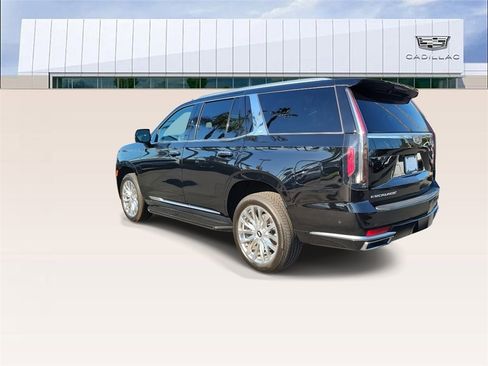 Certified 2024 Cadillac Escalade Premium Luxury image 6