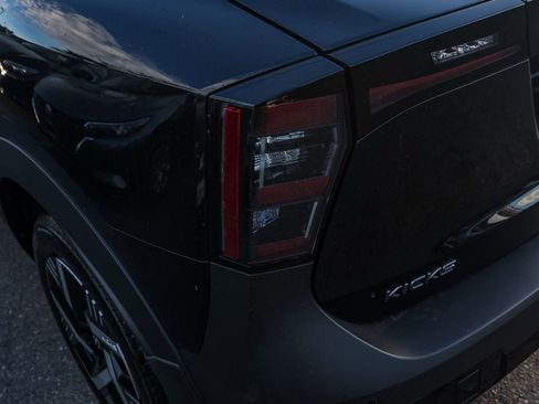 New 2026 Nissan Kicks SV image 7