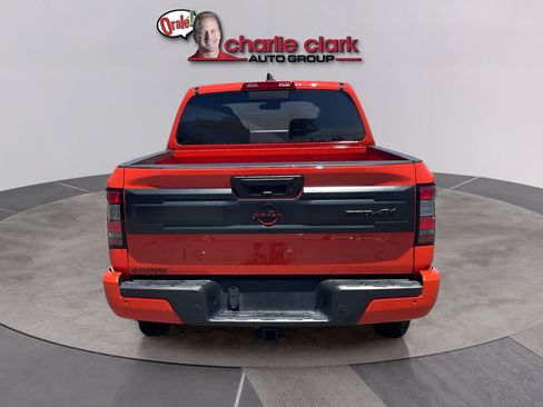 Used 2025 Nissan Frontier PRO-4X AWD/4WD image 4