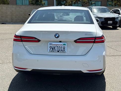 Used 2026 BMW 530i RWD image 9