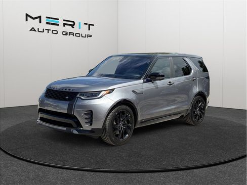 Used 2021 Land Rover Discovery S R-Dynamic AWD/4WD image 4