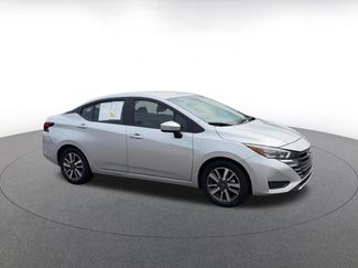 Used 2025 Nissan Versa SV FWD video 2