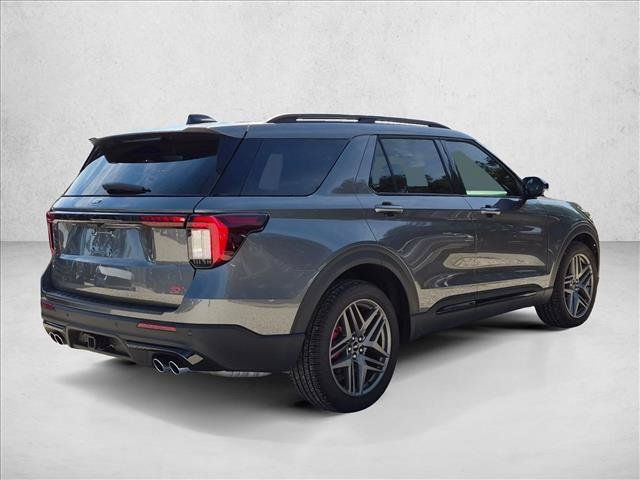Certified 2026 Ford Explorer ST AWD/4WD image 5