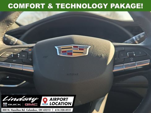Used 2022 Cadillac XT4 Sport w/ Comfort Package image 11