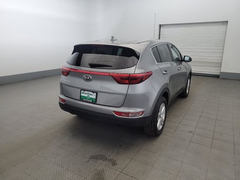 Used 2019 Kia Sportage LX AWD/4WD image 9