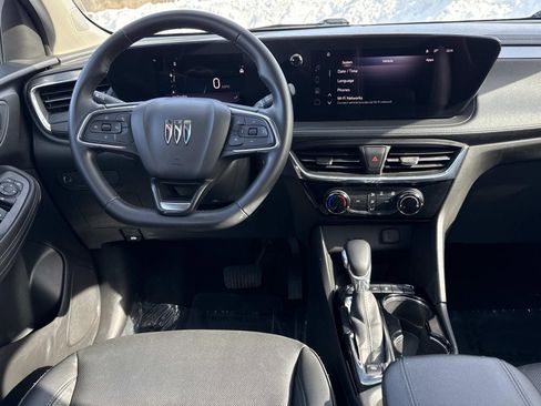 Used 2024 Buick Encore GX Sport Touring image 8