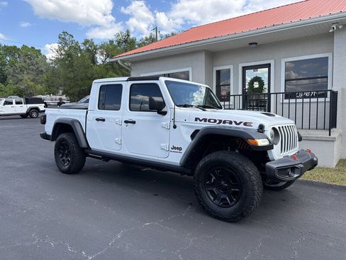 Used 2022 Jeep Gladiator Mojave w/ Trailer Tow Package AWD/4WD image 2