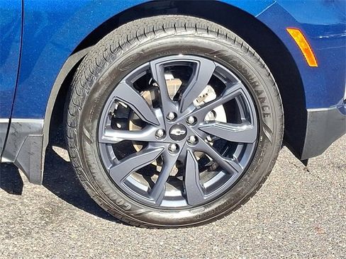 Certified 2022 Chevrolet Equinox RS w/ RS Leather Package image 8