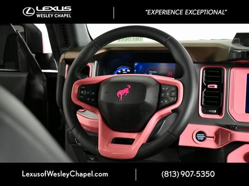 Used 2023 Ford Bronco Outer Banks image 24