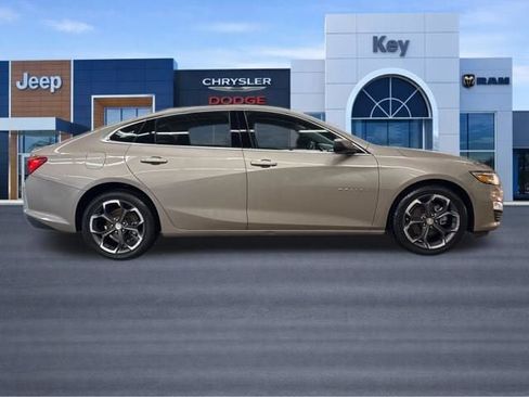 Used 2023 Chevrolet Malibu LT FWD image 8