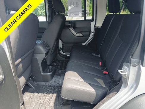 Used 2018 Jeep Wrangler Unlimited Sport S AWD/4WD image 12