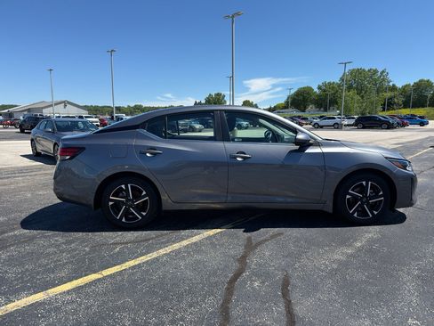 Used 2024 Nissan Sentra SV w/ All-Weather Package FWD image 4