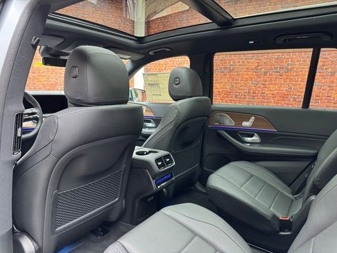 New 2025 Mercedes-Benz GLS 450 4MATIC image 25