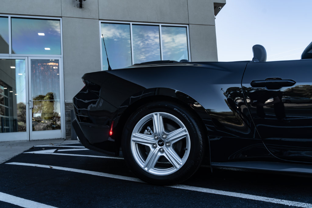Used 2026 Ford Mustang Premium RWD image 10