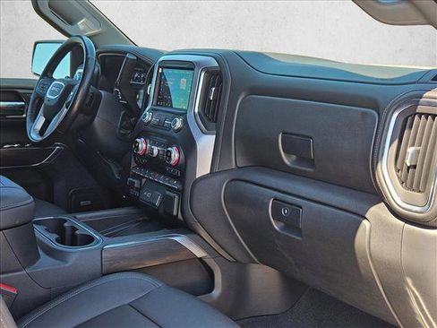 Used 2021 GMC Sierra 1500 SLT w/ SLT Premium Plus Package AWD/4WD image 21