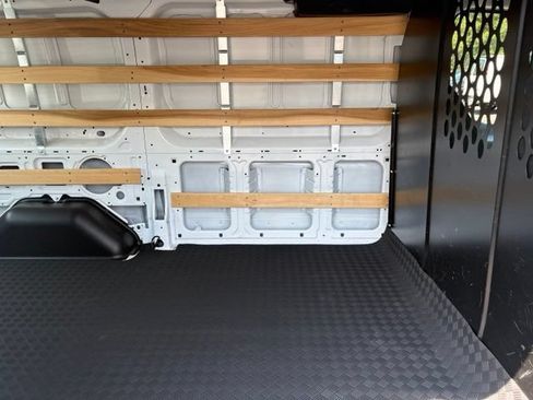 Used 2025 Ford Transit 250 Low Roof w/ Exterior Upgrade Package RWD image 12