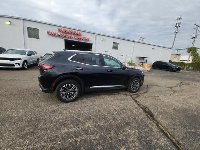 Used 2024 Buick Envision Preferred AWD/4WD image 10