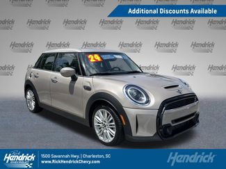 Used 2024 MINI Cooper S image 1
