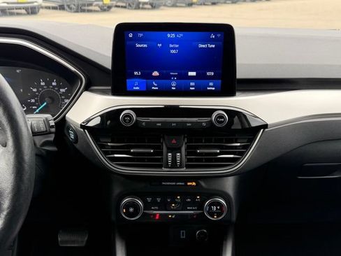 Used 2020 Ford Escape SEL AWD/4WD image 30