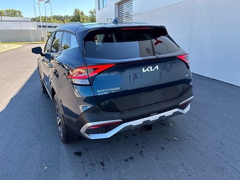 Used 2024 Kia Sportage EX AWD/4WD image 15