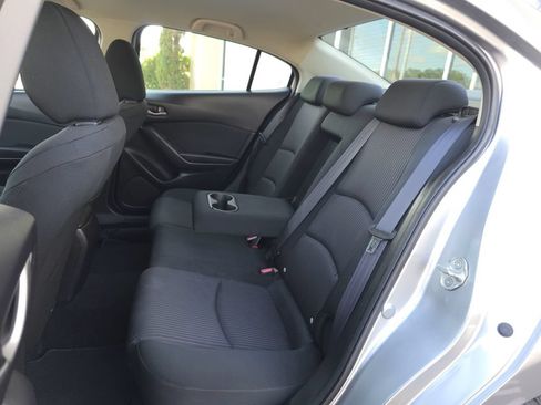 Used 2015 MAZDA MAZDA3 i Touring FWD image 14