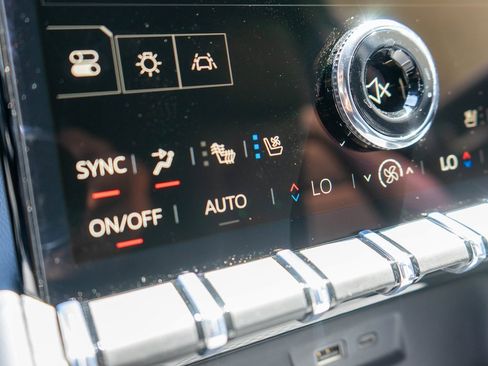 New 2026 GMC Terrain Elevation w/ Elevation Premium Package image 25