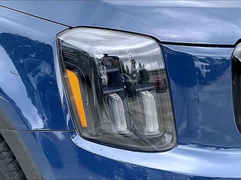 Used 2024 Kia Telluride SX Prestige X-Pro AWD/4WD image 27