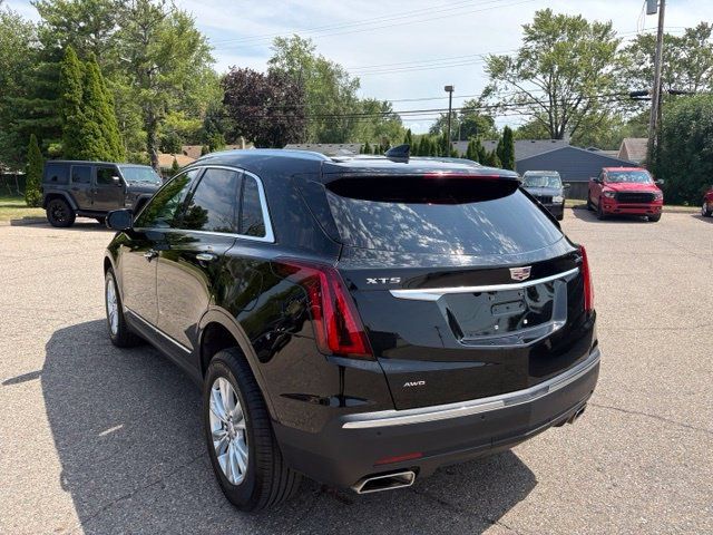 Used 2023 Cadillac XT5 Luxury AWD/4WD image 3