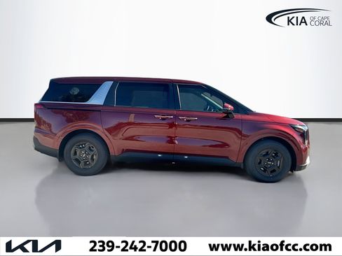 New 2026 Kia Carnival image 6