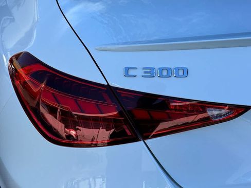 Used 2023 Mercedes-Benz C 300 Sedan image 7