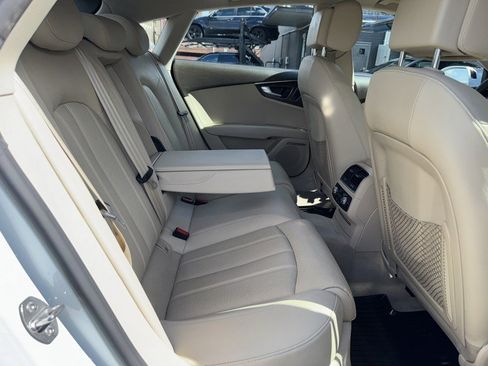 Used 2016 Audi A7 TDI Prestige w/ Prestige Package image 39