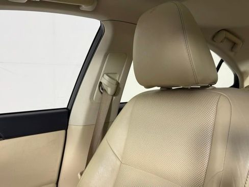 Used 2013 Lexus ES 350 w/ Luxury Pkg FWD image 17
