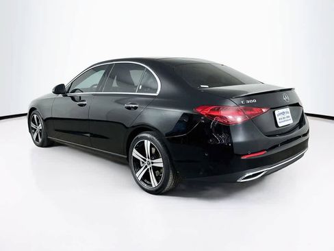 Used 2024 Mercedes-Benz C 300 Sedan image 4
