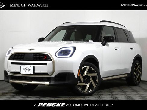 Used 2025 MINI Cooper Countryman S w/ Comfort Package Max image 1