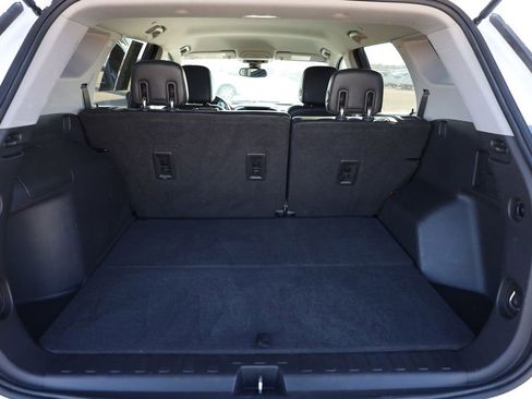 Used 2020 GMC Terrain SLT image 7