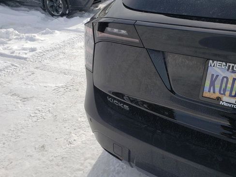 Certified 2025 Nissan Kicks SV image 12