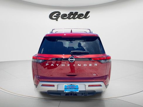 Used 2025 Nissan Pathfinder SL w/ SL Premium Package FWD image 6