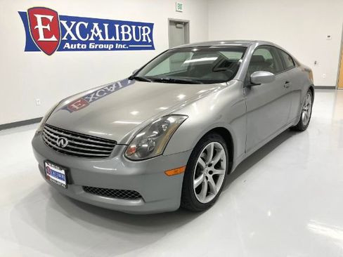 Used 2004 INFINITI G35 Coupe w/ Performance Tire & Wheel Pkg image 7