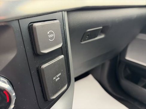 Used 2021 Ford F150 Lariat w/ Equipment Group 502A High AWD/4WD image 24