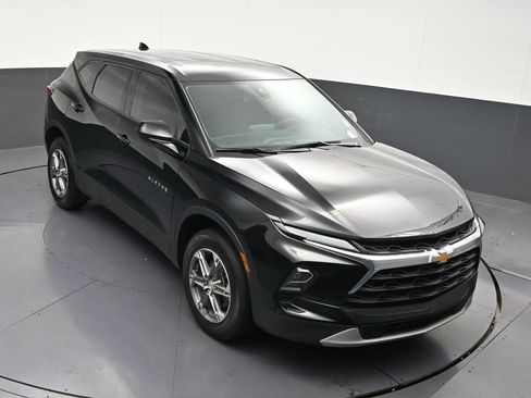 Used 2023 Chevrolet Blazer LT FWD image 22