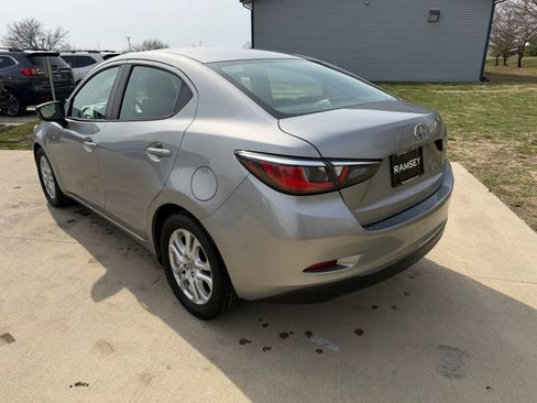 Used 2016 Scion iA image 4